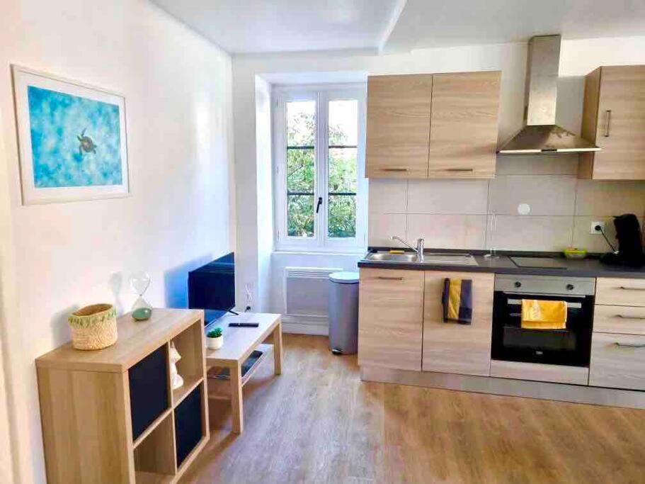 Le St Apollinaire N°2-Ma Cabotte Apartment Мексимию Екстериор снимка