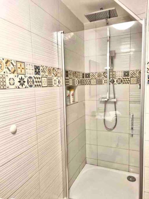 Le St Apollinaire N°2-Ma Cabotte Apartment Мексимию Екстериор снимка